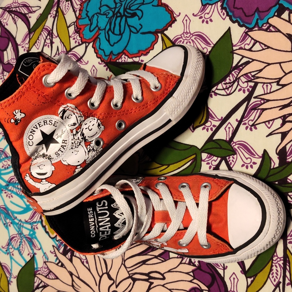 Converse Peanuts Snoopy and Friends Toddler High Tops